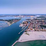 Residenz/seemuschel Rostock